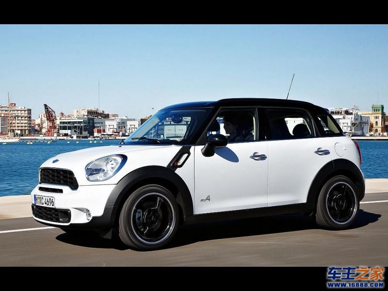 MINI COUNTRYMAN白色 MINI Countryman