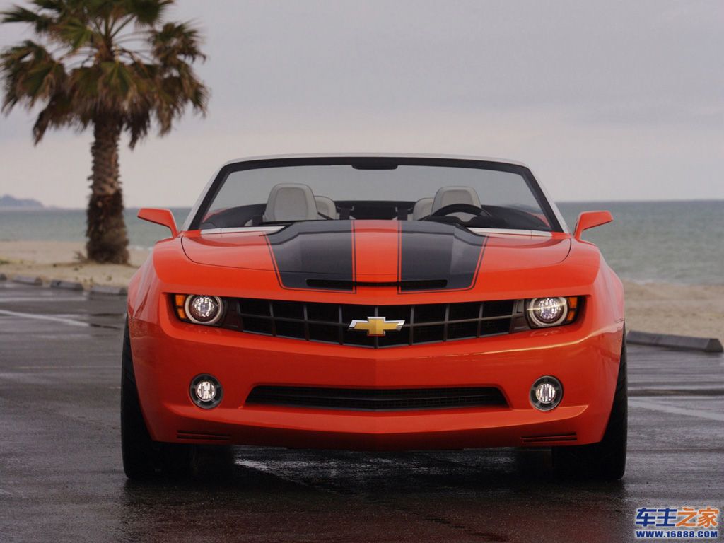 橙色 雪佛兰camaro